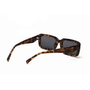 Isabella - Stylish Sunglasses visualseries