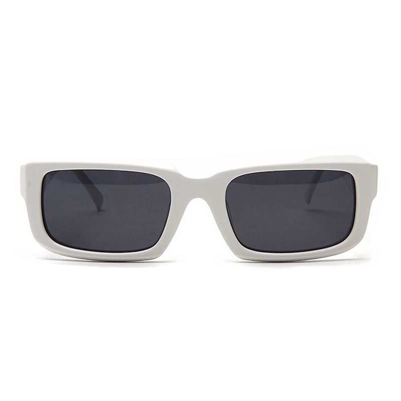 Isabella - Stylish Sunglasses visualseries