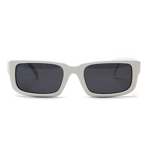 Isabella - Stylish Sunglasses visualseries