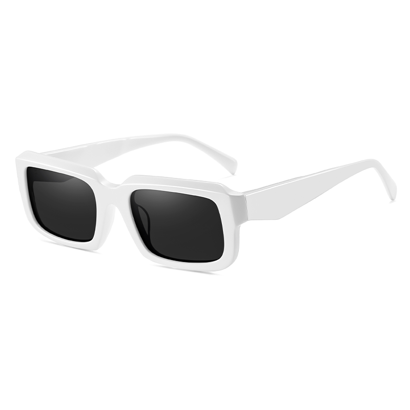 Isabella - Stylish Sunglasses visualseries