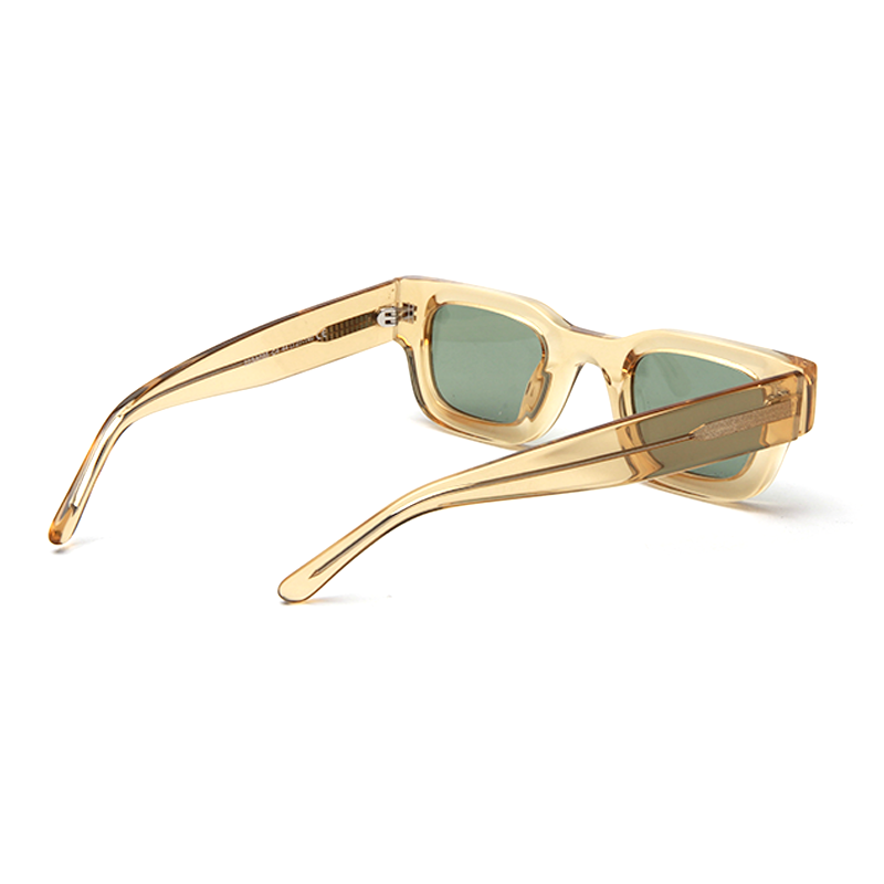 Charles Glossy - Stylish Sunglasses visualseries