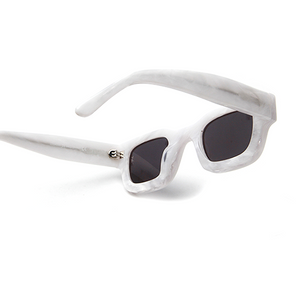 Charles Glossy - Stylish Sunglasses visualseries