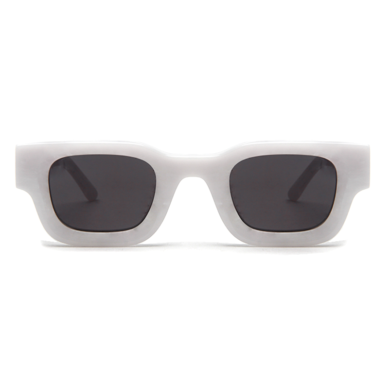 Charles Glossy - Stylish Sunglasses visualseries